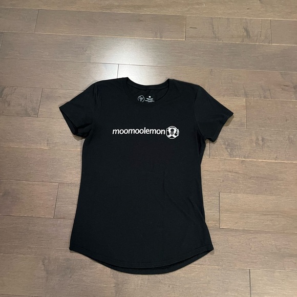 Cows Tshirt “moomoolemon” size M - Picture 1 of 3